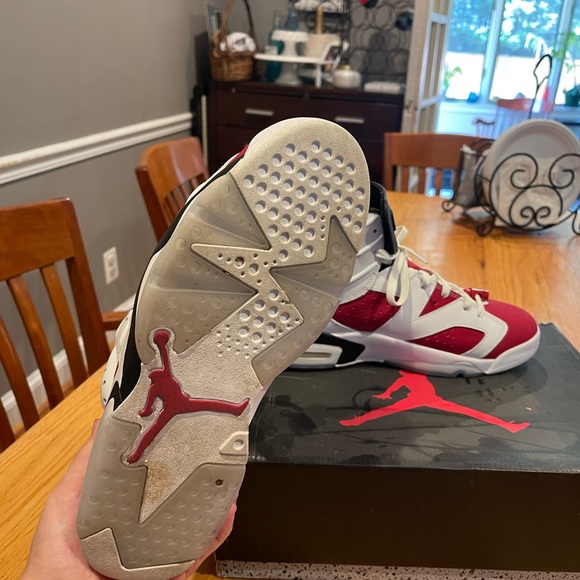Jordan Retro 6’s Carmines - Picture 4 of 8